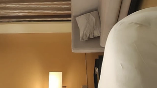 闹完洞房操伴娘