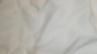 Sara Luvvs的免费色情视频,带有淫荡的性交和性交片段