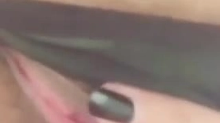 小鸡鸡继兄第一次和继妹做爱