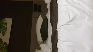 左戎大屁股少妇开裆丝袜后入