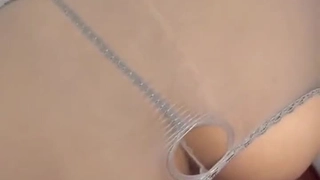 大胸部的动漫少女被狠狠地操